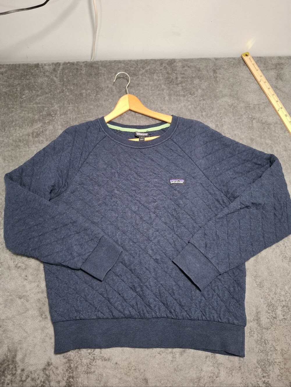 Patagonia Work Wear Women's Quilted Crewneck Sweatshirt Navy Organic Cotton Sz L - Picture 13 of 13